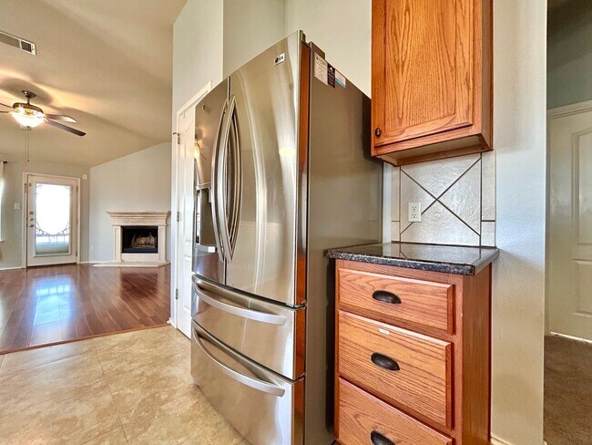 Building Photo - 1801 Rachel Ln