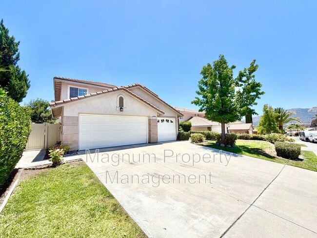 Building Photo - 31579 Via San Carlos