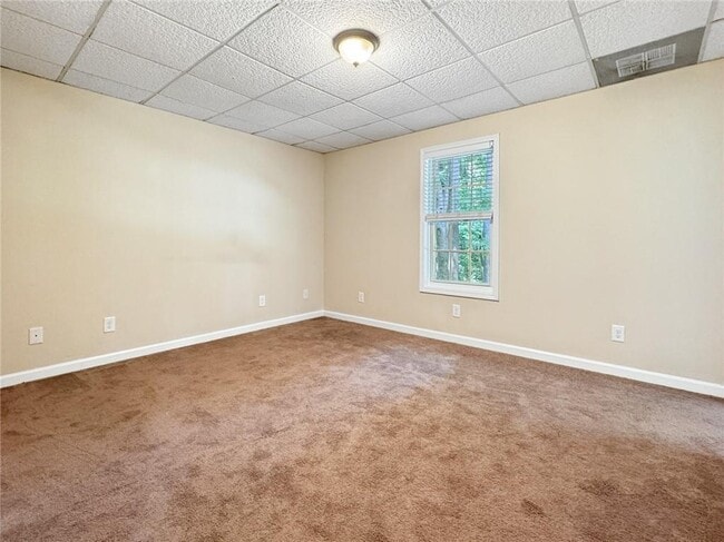 Building Photo - 180 Foster Trace Dr