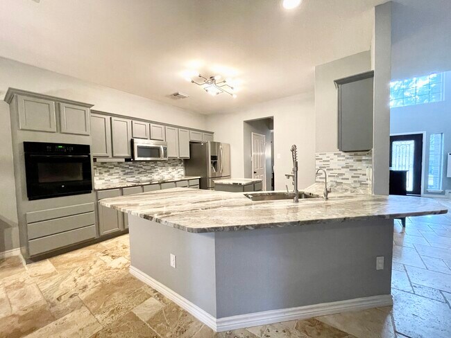 Extended counter for barstools - 11519 Brae Hill