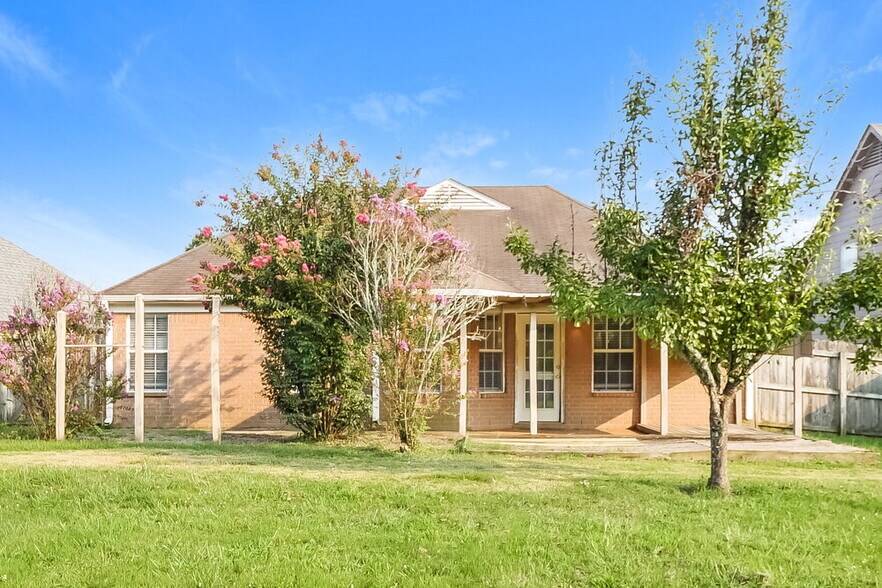 Building Photo - 9986 Cameron Ridge TR