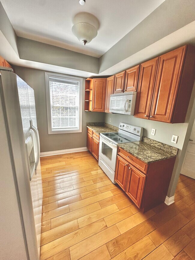Kitchen - 295 Ridge Rd