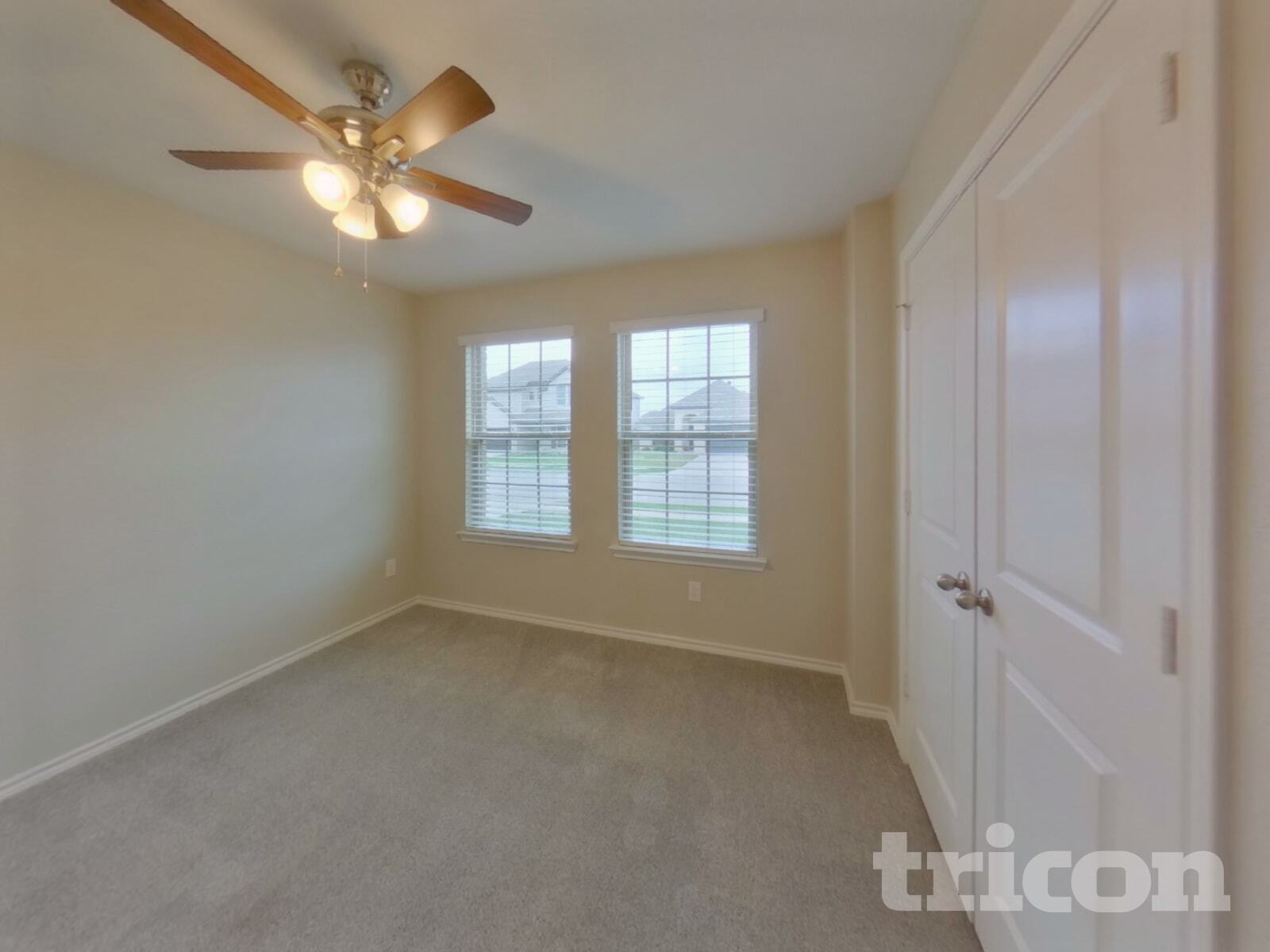 Building Photo - 2557 Hadley St