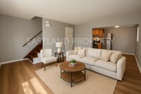 Building Photo - 1719 W Bancroft St