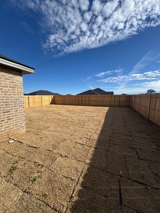 Building Photo - Brand New Construction 2025 3/2/2 in Homestead!!! 1/2 off special 1st month's ren