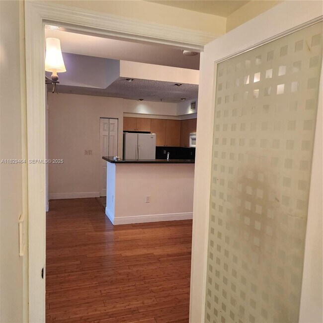 Building Photo - 2351 W Preserve Way