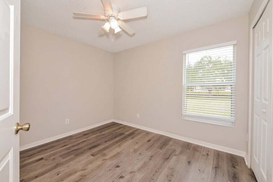 Building Photo - 11506 Summit Rock Ct