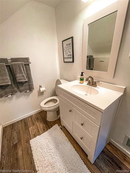 Building Photo - 2108 N Wilson Ave