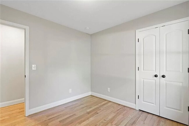 Building Photo - 334 Michael Dr