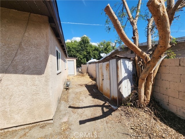 Building Photo - 1350 E Hawthorne St