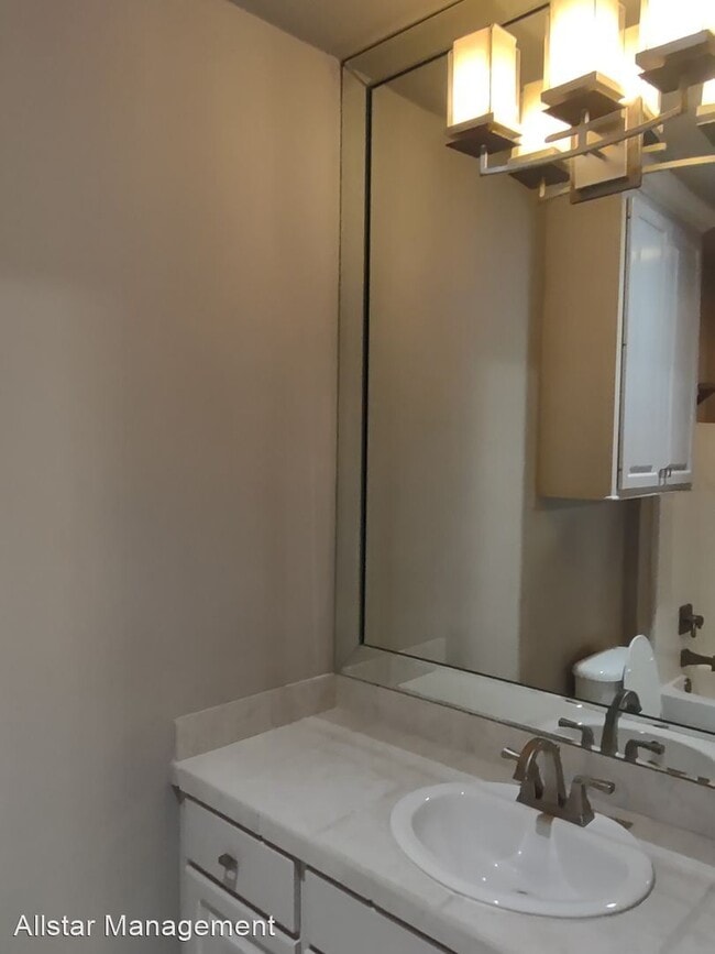Building Photo - 2 br, 2.5 bath House - 622 Braeburn Ct