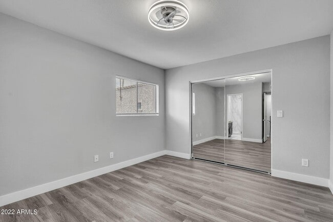 Building Photo - 7290 E Rancho Vista Dr