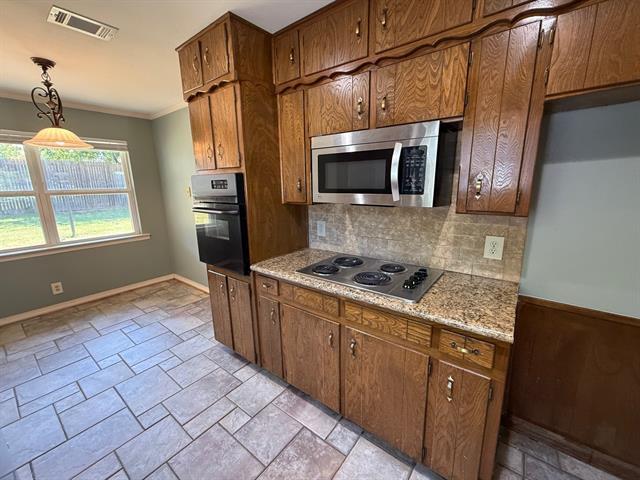 Building Photo - 2148 Shady Grove Dr