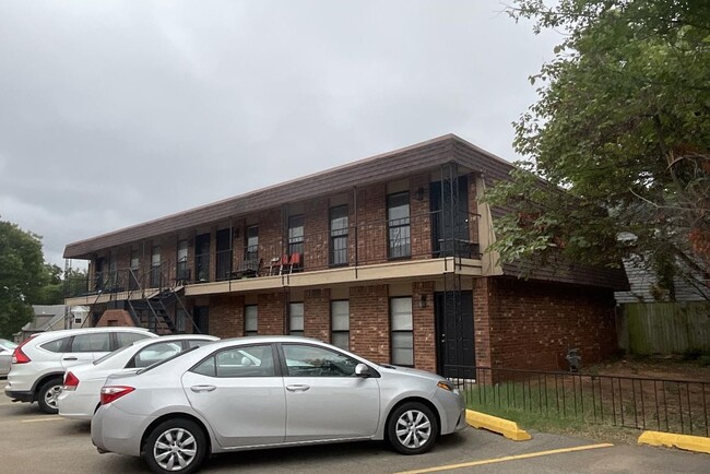 Building Photo - Windsor Bridge