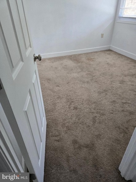 Building Photo - 541 Wilson Bridge Dr