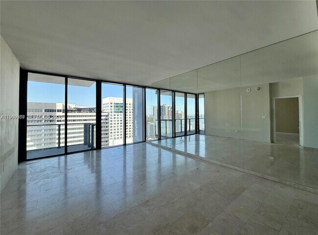 Building Photo - 88 SW 7th St