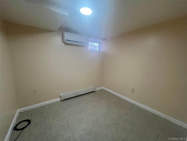 Building Photo - 4212 Monticello Ave