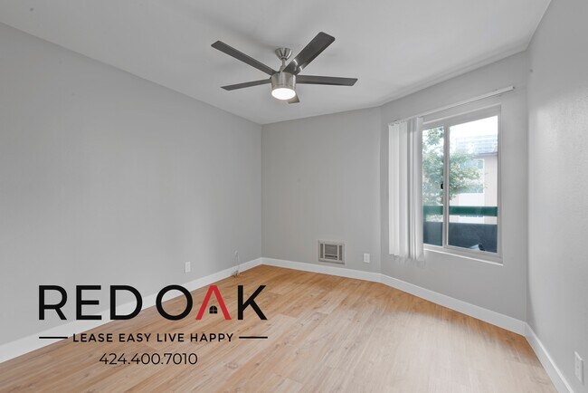 Building Photo - 1200 N Olive Dr
