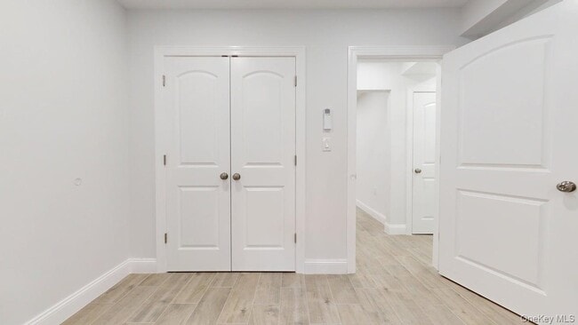 Building Photo - 72-17 66th Pl