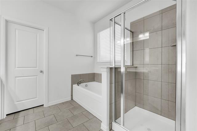 Building Photo - 309 Emerald Creek Dr