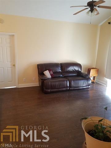 Building Photo - 3425 Town Creek Cir