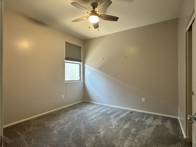 Building Photo - 7303 S Via Tierra Mesa