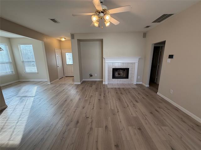 Building Photo - 1026 Elm Dr