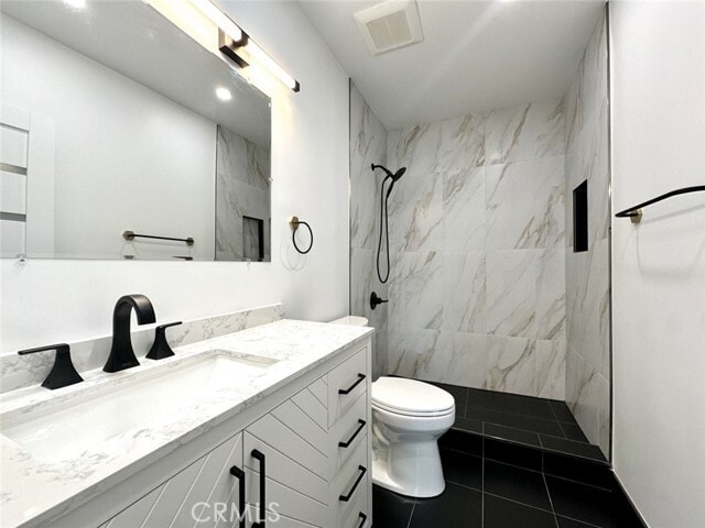 Building Photo - 6255 Woodman Ave