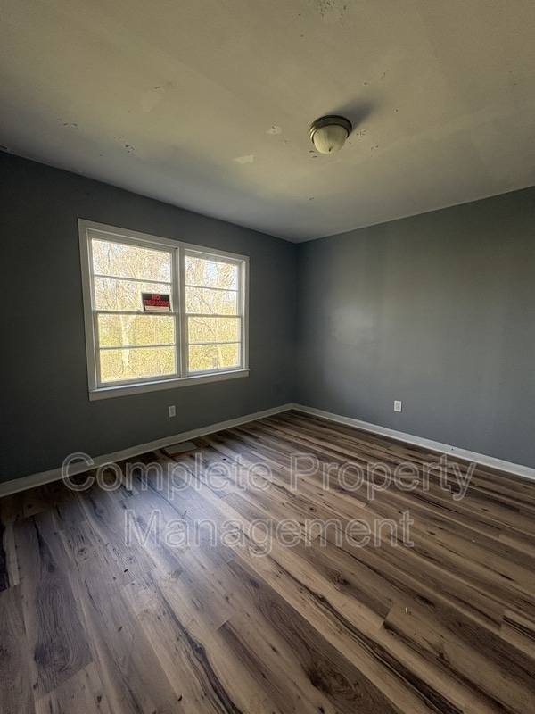 Building Photo - 808 Fairfax Ave