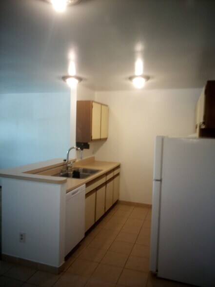Building Photo - 108 Sandstone Ct