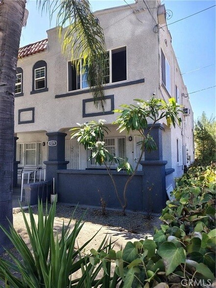 Building Photo - 1279 W 9th St