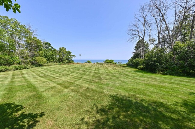 Building Photo - Expansive and Stately Home on Lake Michigan