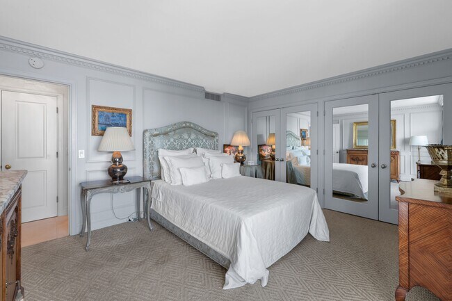 Building Photo - 354 Chilean Ave