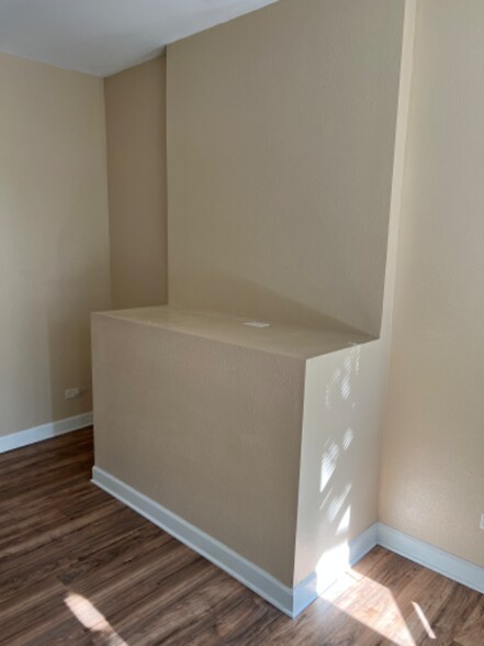 Building Photo - 5625 S Princeton Ave