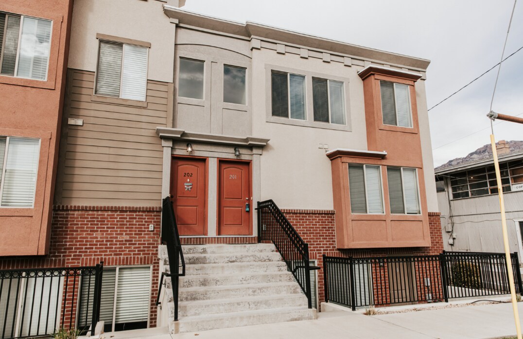 Building Photo - 491 S Freedom Blvd