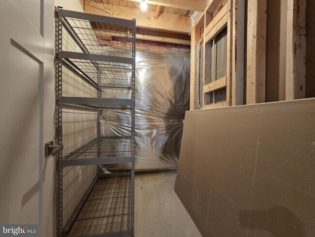 Building Photo - 7550 Mint Springs Ct