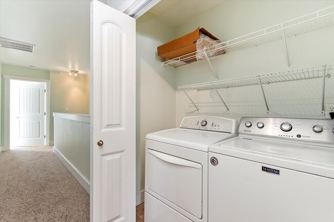 Building Photo - 9947 W Rosecroft Ct