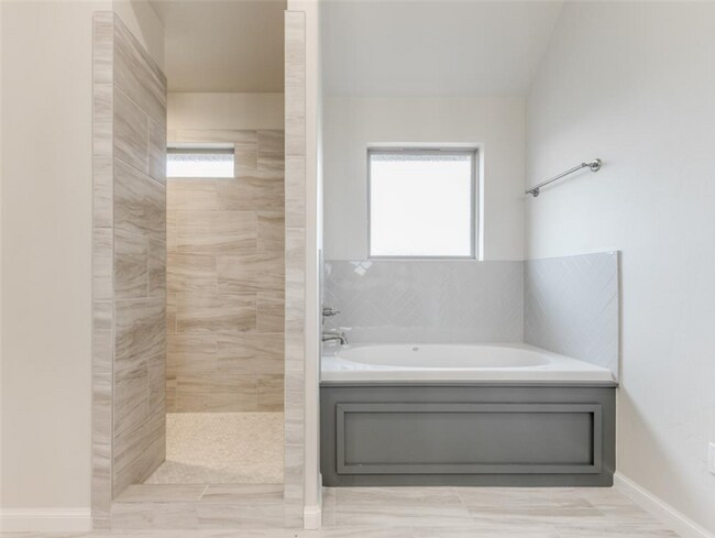 Building Photo - You Could Call This Beautiful 4-Bed, 2-Bat...