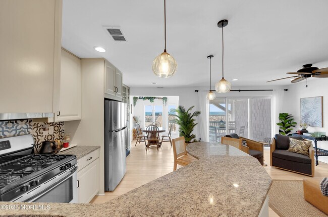 Building Photo - 36 Dune Terrace