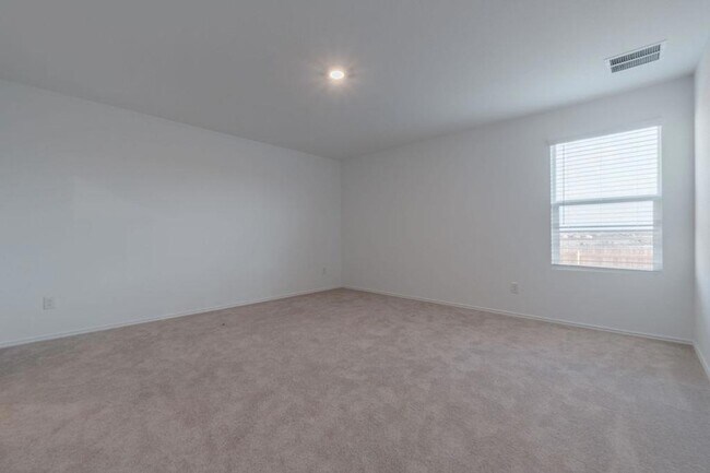 Building Photo - 216 Little Sparklers Lp