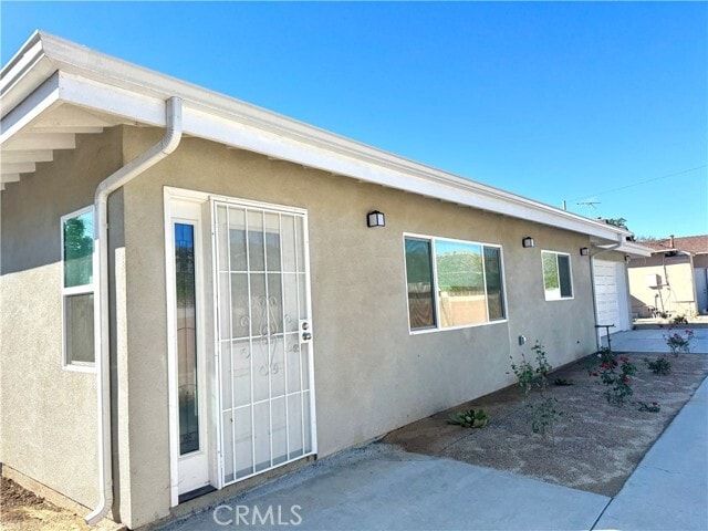 Building Photo - 14062 Carfax Ave