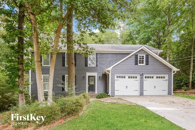 Building Photo - 1214 Hollytree Ct