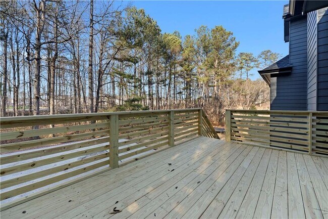 Building Photo - 6015 Canaan Woods Dr SW