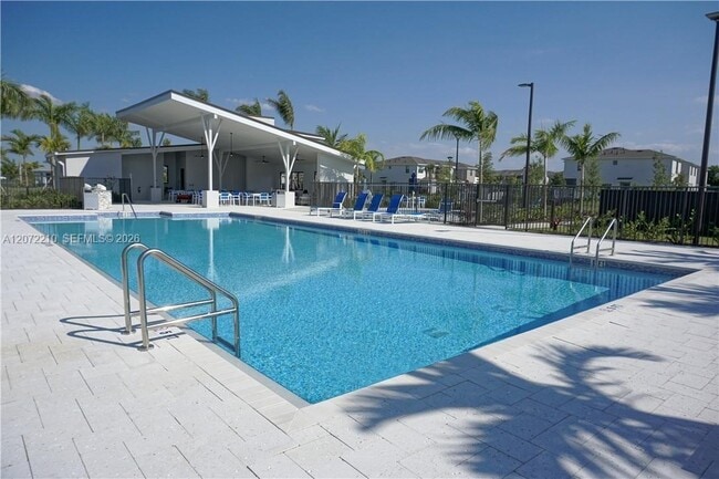 Building Photo - 10607 SW Orana Dr