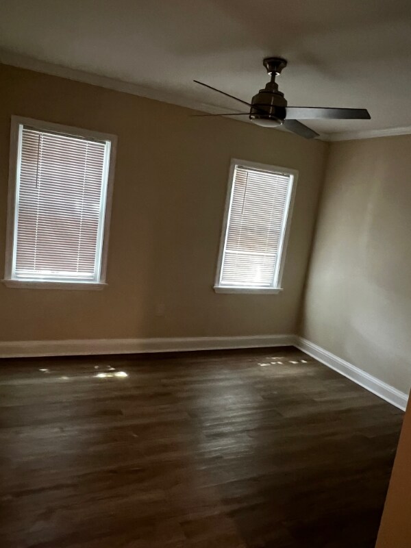 Building Photo - 2406 Wilkens Ave