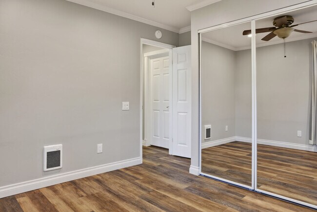 Building Photo - 7988 Mission Center Ct