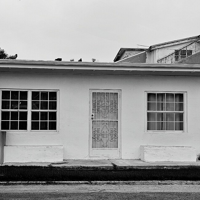 Primary Photo - 504 Coke St