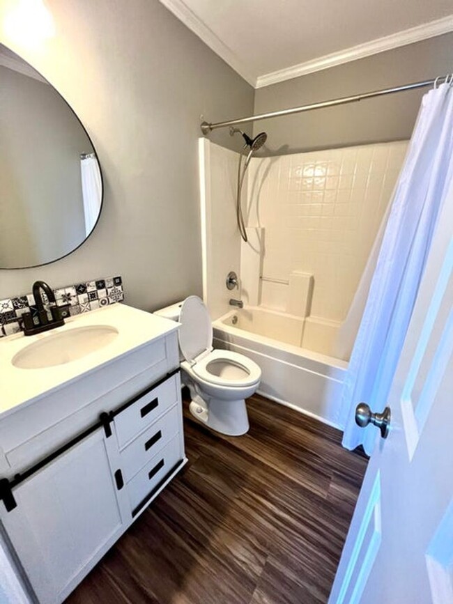 Building Photo - Great Home in Eagle Cove Hanahan Schools