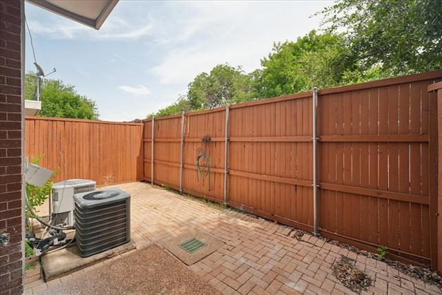 Building Photo - 5100 Verde Valley Ln
