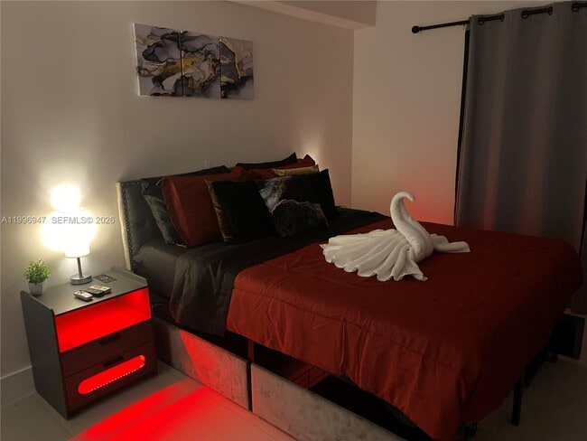 Building Photo - 7904 West Dr